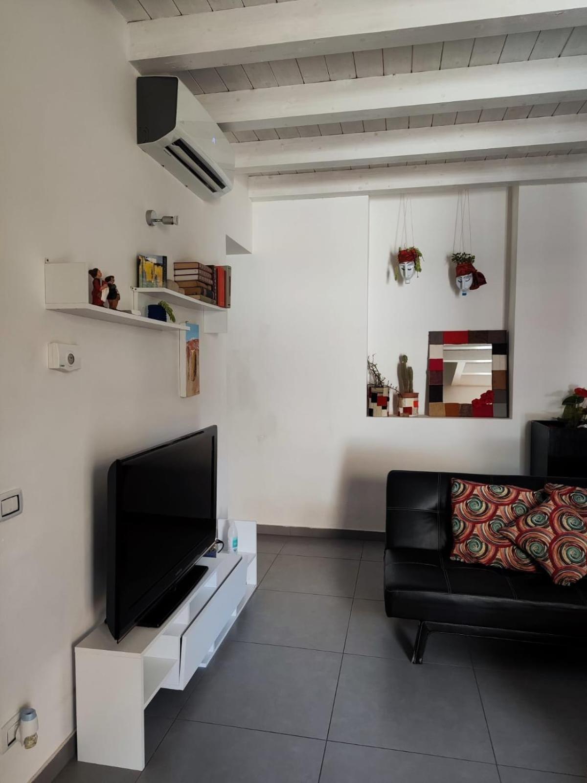 House Il Conte Apartment ปาแลร์โม ภายนอก รูปภาพ